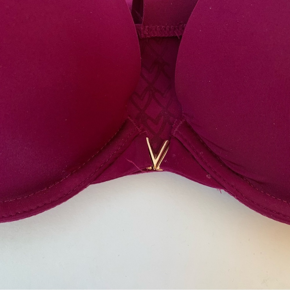 NWT. Victoria’s Secret Women’s Burgundy Racerback Bra - Picture 3 of 6